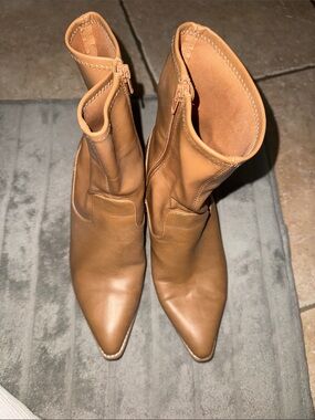 Women's Tan Pointed-Toe Mid-Calf Boots